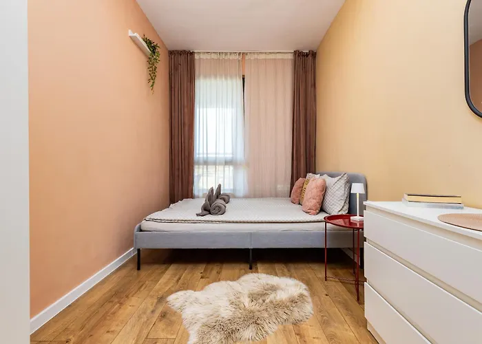 Modern 2br In Westpoint Close To Medical Uni *