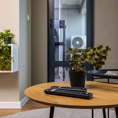 Modern 2br In Westpoint Close To Medical Uni * Plovdiv